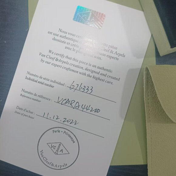 Van Cleef & Arpels Fashion earrings for women - Picture 9 of 9